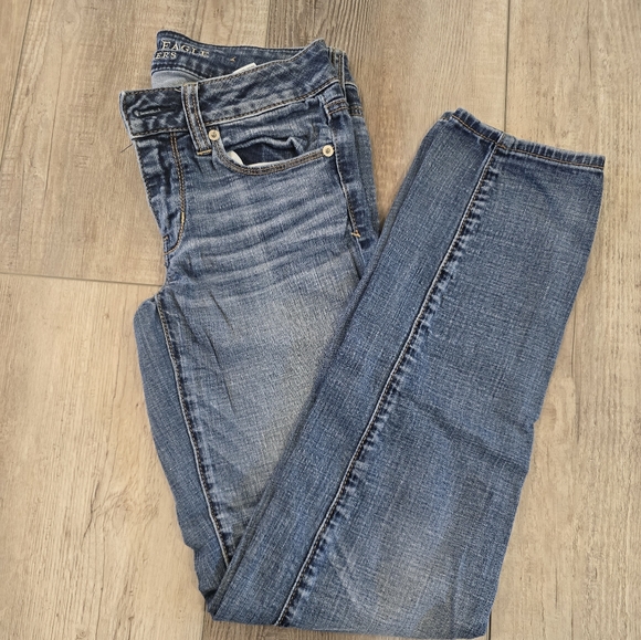 American Eagle Outfitters Denim - American Eagle Skinny Super Stretch Jeans